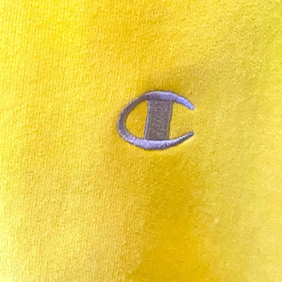 Vintage Champion Sweatshirt
Embroidered Logo Yellow Size XXL - Picture 5 of 8
